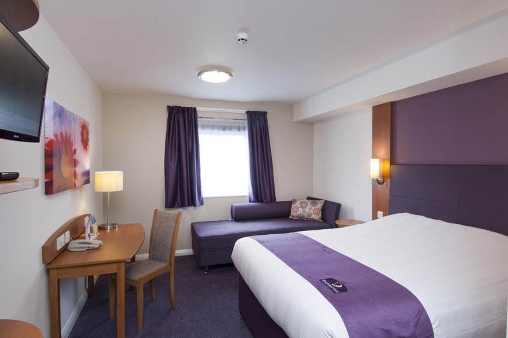 Premier Inn Hatfield Phòng bức ảnh